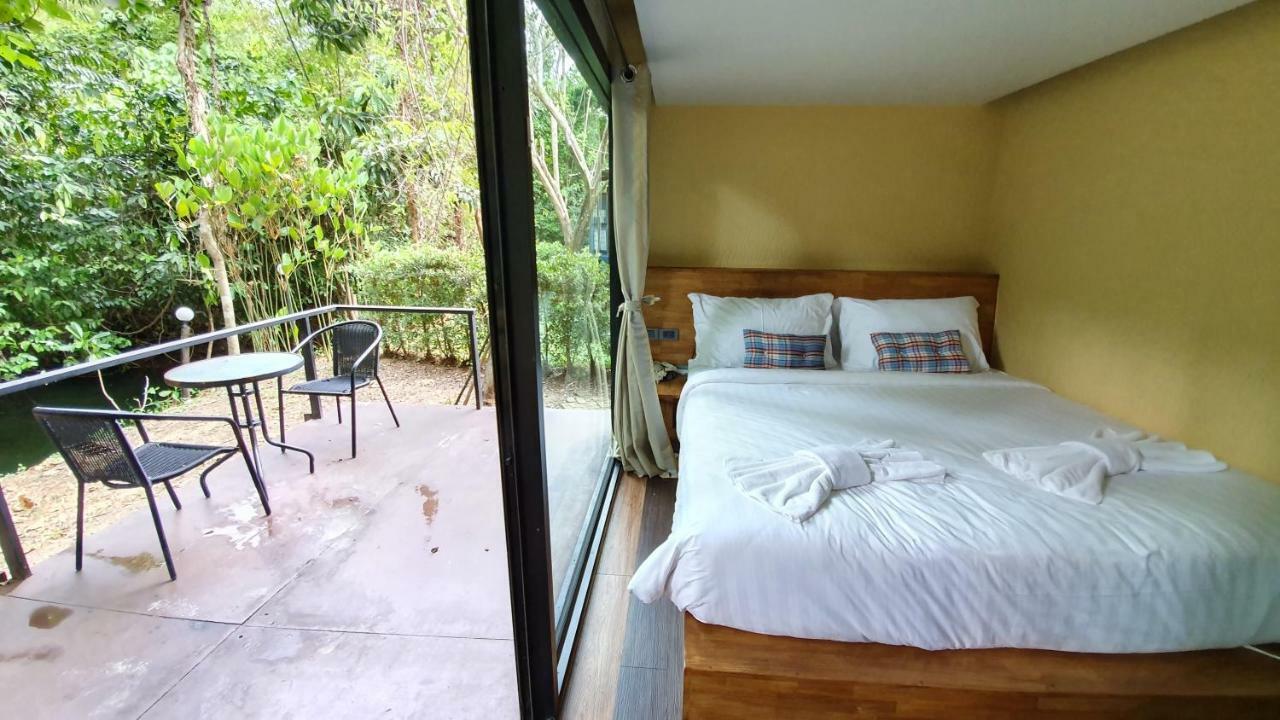 Hug Rimtharn Hotel Ban Khao Klom Ruang foto